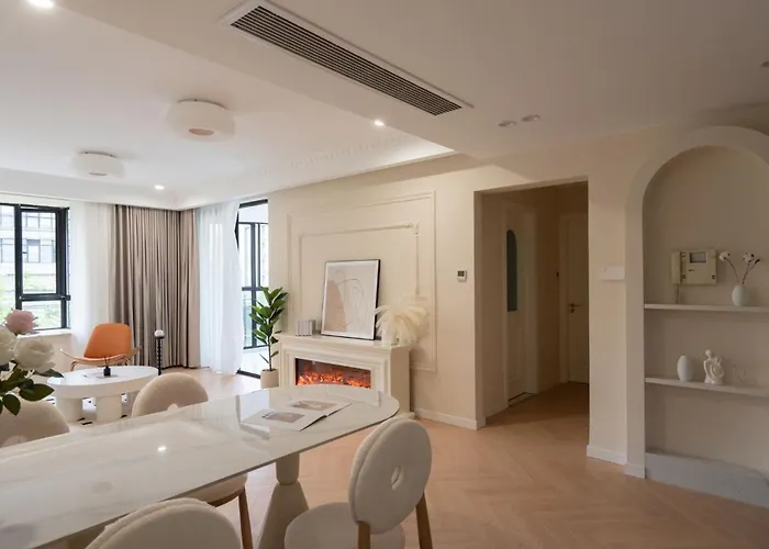 Eastern Hub - Bund Branch Xintiandi And People\'S Square 3-Bedroom Apartment In Huangpu Beautiful Garden
