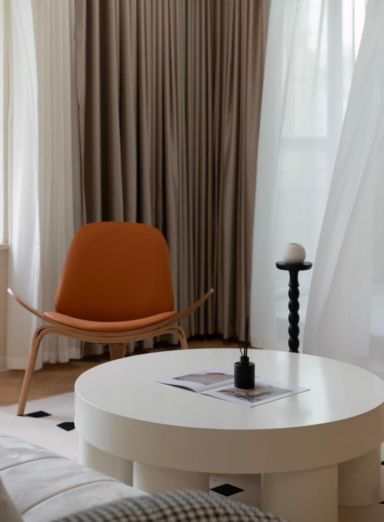 Eastern Hub - Bund Branch Xintiandi And People's Square 3-bedroom In Huangpu Beautiful Garden Xangai